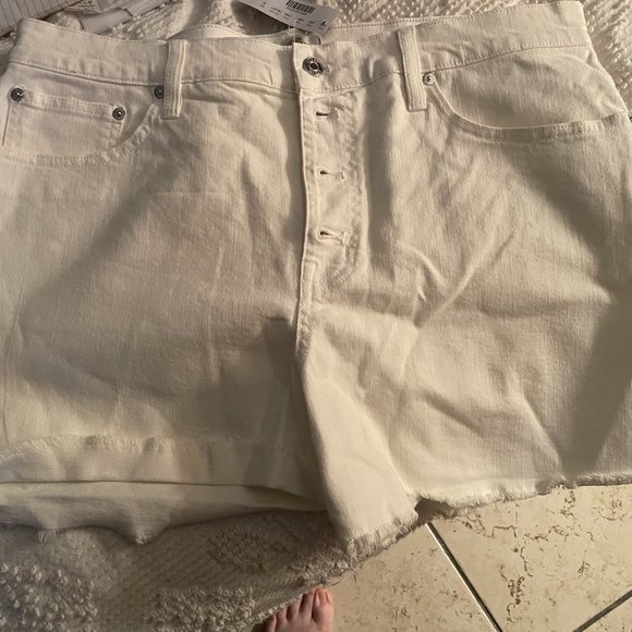 Women's Short Denims - Picture 1 of 9